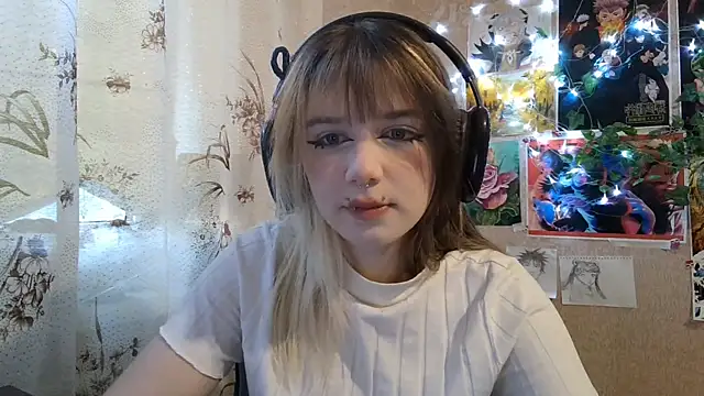 Snapshot of MilaTyan chatting on July 2026 03:02:02 PM MilaTyan online show from July 2026 03:02:02 PM