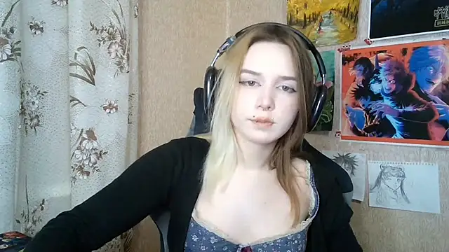 MilaTyan online show from April 2026 08:57:02 PM