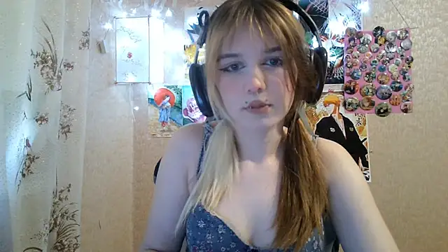 Snapshot of MilaTyan chatting on July 2026 02:03:02 PM MilaTyan online show from July 2026 02:03:02 PM
