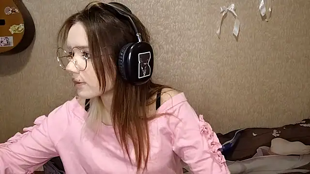 MilaTyan online show from March 2026 05:05:01 PM