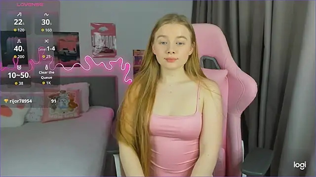 EvaRaee online show from February 2026 03:58:01 AM