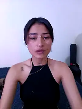 Lili  Clan online show from March 2026 03:46:02 PM