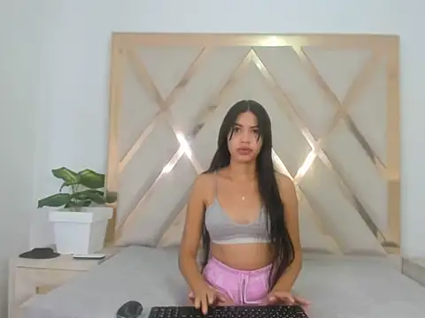 Carlotaasm online show from March 2026 04:54:02 AM