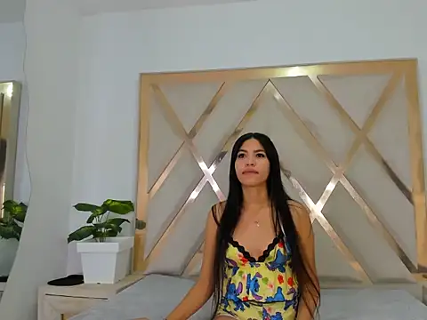 Carlotaasm online show from March 2026 04:38:01 AM