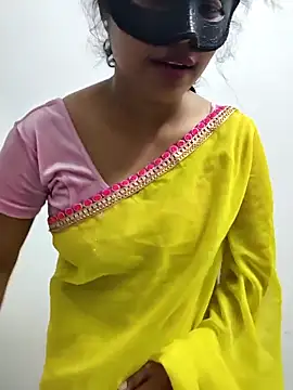 Cute-aryaa online show from April 2026 05:28:02 PM