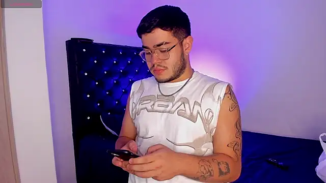 Joseph connor5 online show from March 2026 03:43:01 AM