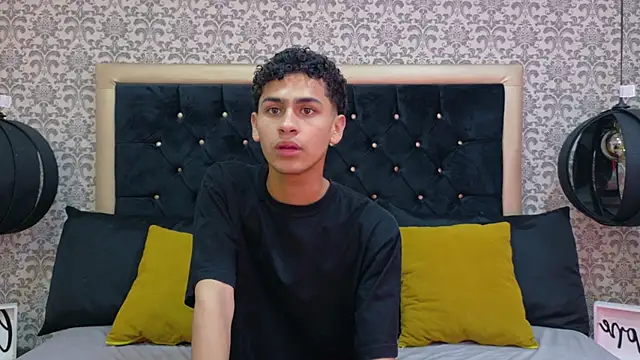 Dark Sultan online show from February 2026 08:05:02 PM