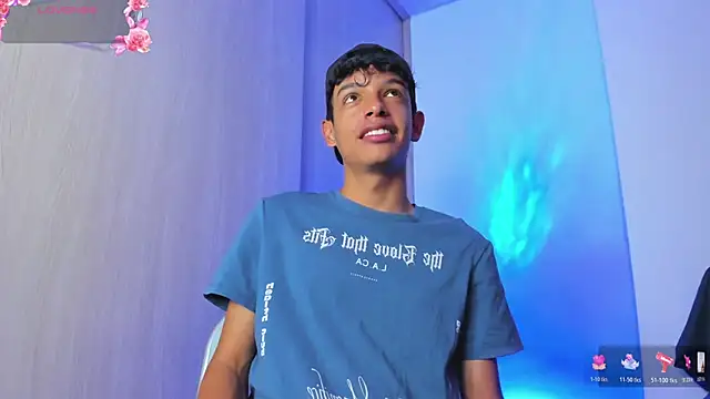 Maxfrost1 online show from April 2026 12:49:02 AM