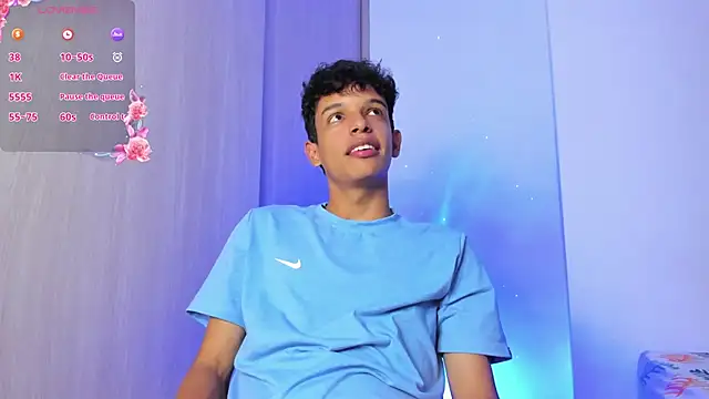 Maxfrost1 online show from April 2026 03:19:02 AM