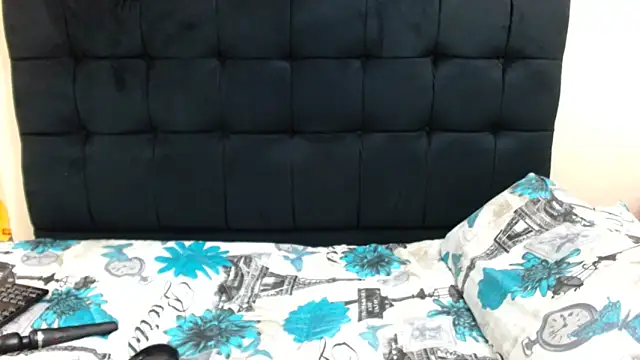 OnionBooty3573 online show from April 2026 02:29:02 AM