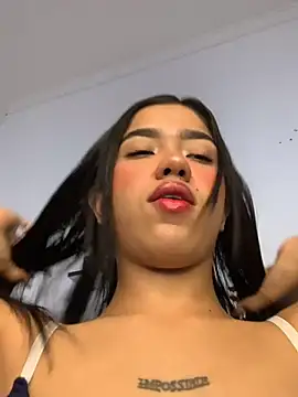 Snapshot of Lily_em chatting on July 2026 12:34:02 PM Lily em online show from July 2026 12:34:02 PM