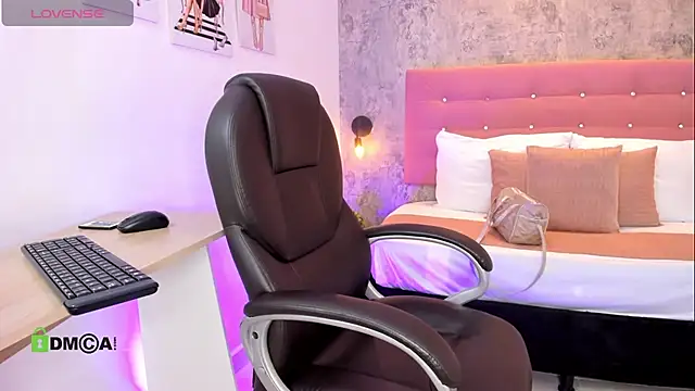 brithanycampbell online show from April 2026 12:29:01 PM