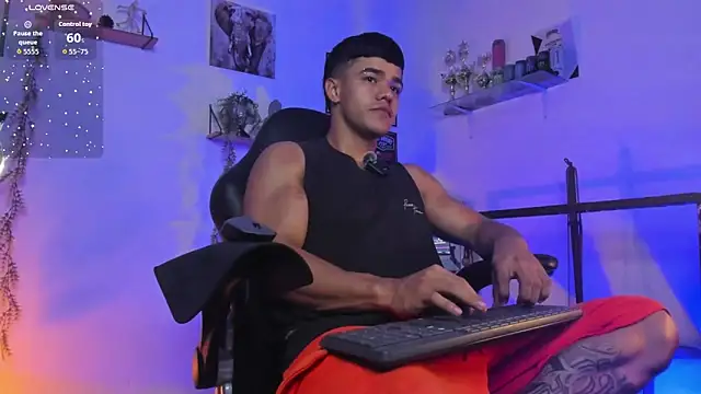 Rob zaens33 online show from March 2026 02:09:02 PM