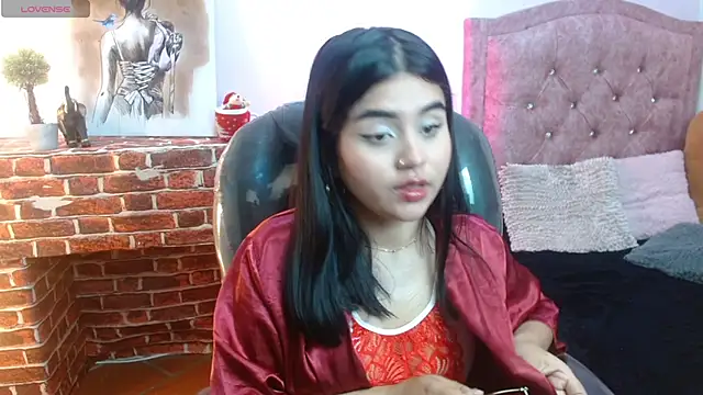 mila quin online show from April 2026 07:53:02 PM