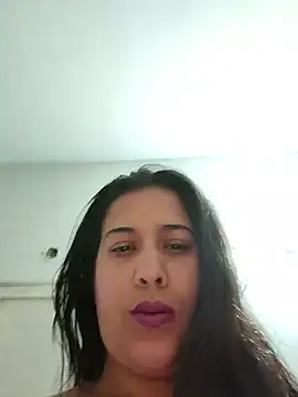 Snapshot of luna29 chatting on May 2026 10:32:02 PM luna29 online show from May 2026 10:32:02 PM