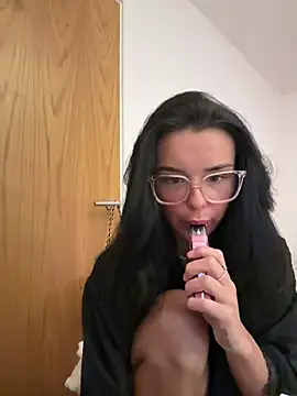 Amberbanxx online show from February 2026 10:29:02 PM