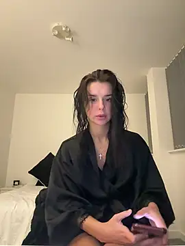 Amberbanxx online show from April 2026 10:34:02 PM