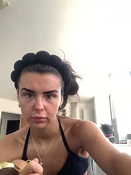 Amberbanxx online show from May 2026 09:36:02 AM