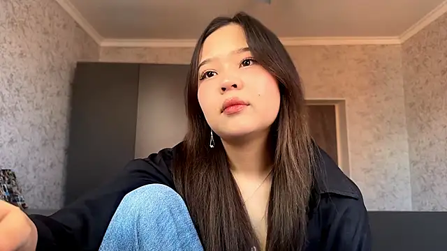 Snapshot of RegenaLandauer chatting on February 2026 06:46:02 AM RegenaLandauer online show from February 2026 06:46:02 AM