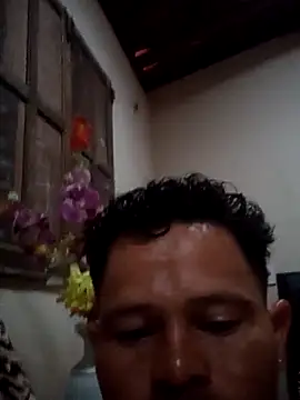 Snapshot of euchapo99 chatting on April 2026 10:55:01 AM euchapo99 online show from April 2026 10:55:01 AM