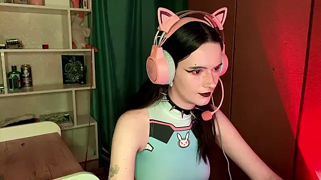 MabelDefina online show from March 2026 11:07:02 AM