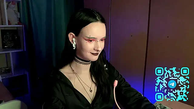 MabelDefina online show from April 2026 01:06:02 PM