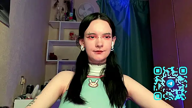 MabelDefina online show from April 2026 11:06:01 AM