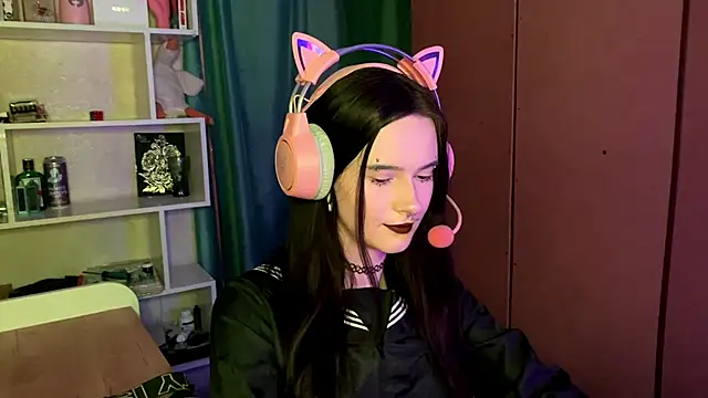 MabelDefina online show from February 2026 11:10:01 AM