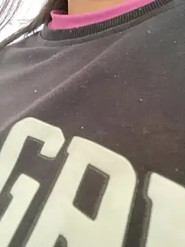 kendra crow  online show from February 2026 05:09:02 PM