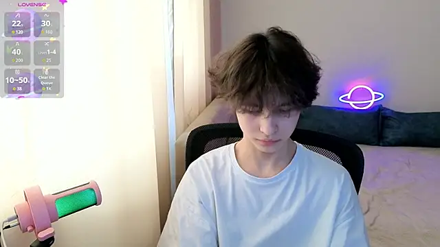  LukaHayes  online show from April 2026 02:18:02 PM