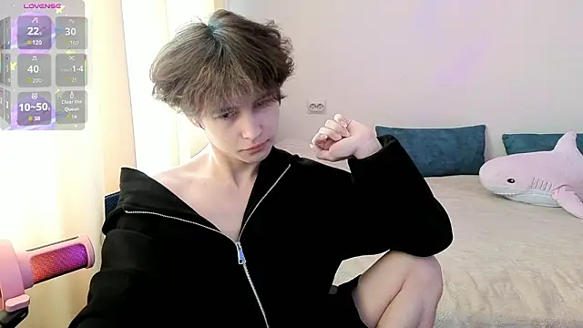  LukaHayes  online show from February 2026 11:01:01 AM