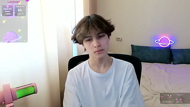  LukaHayes  online show from April 2026 12:56:01 PM