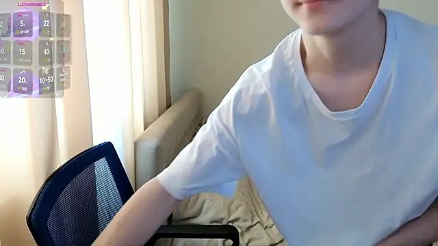  LukaHayes  online show from February 2026 12:18:01 PM