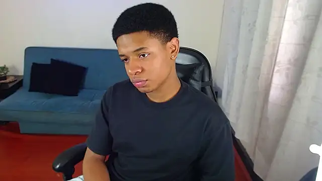 liiam3 online show from April 2026 09:23:01 PM