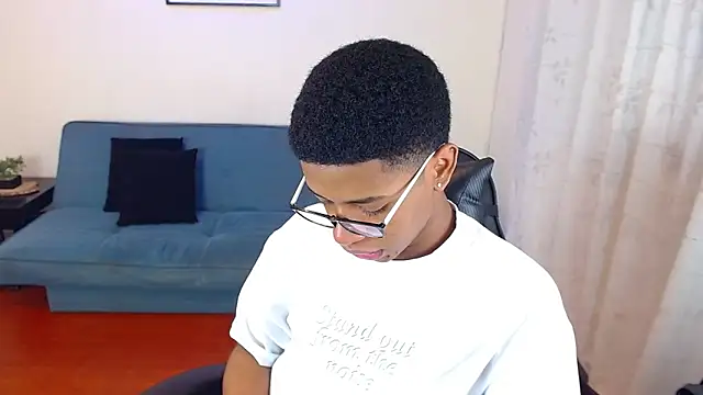 liiam3 online show from March 2026 08:38:02 PM