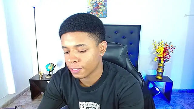 liiam3 online show from April 2026 09:08:02 PM