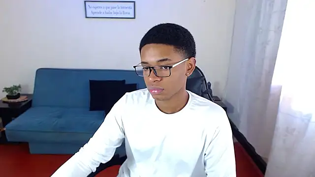 liiam3 online show from February 2026 09:55:02 PM