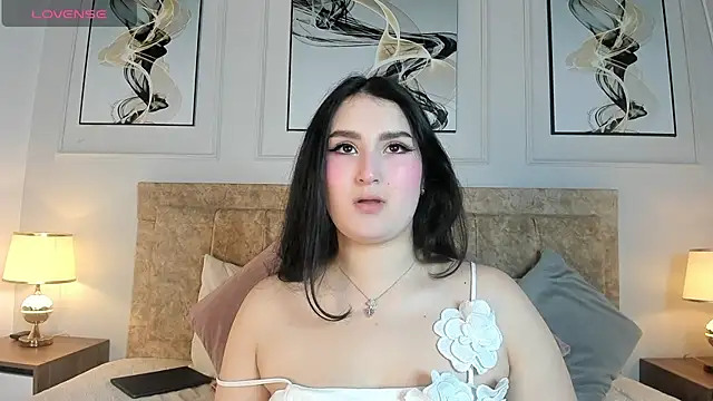 zoe moon   online show from May 2026 11:27:01 AM
