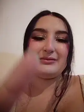 zoe moon   online show from May 2026 11:06:01 AM