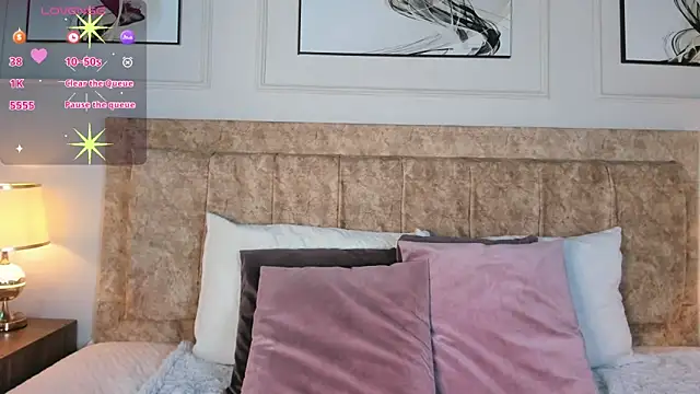 zoe moon   online show from March 2026 11:52:02 AM