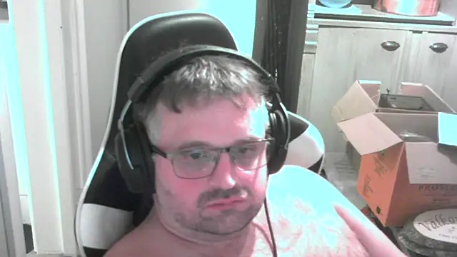 Snapshot of hainorswe chatting on February 2026 09:34:02 PM hainorswe online show from February 2026 09:34:02 PM