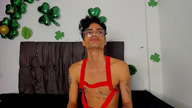 Gay Red Room online show from April 2026 02:59:01 AM