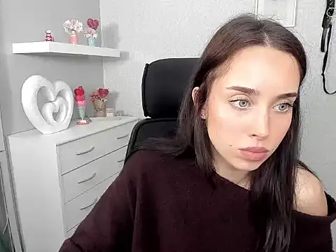 AdeleSolo online show from March 2026 05:42:01 AM