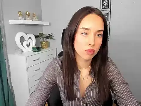 Snapshot of AdeleSolo chatting on February 2026 06:55:01 AM AdeleSolo online show from February 2026 06:55:01 AM