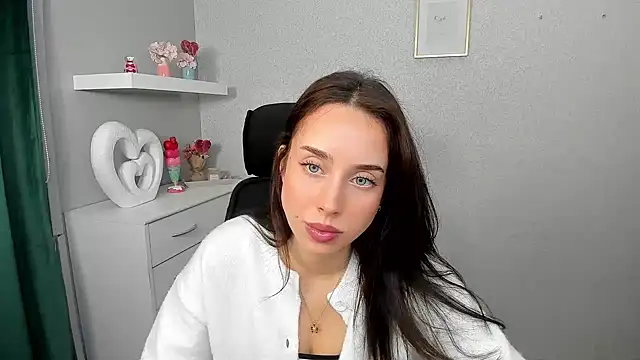 AdeleSolo online show from March 2026 06:24:01 AM