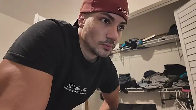 Alejandrosolerxxx online show from February 2026 03:53:02 PM