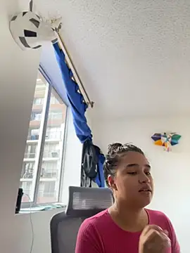 I Samanthaa online show from May 2026 10:28:01 PM
