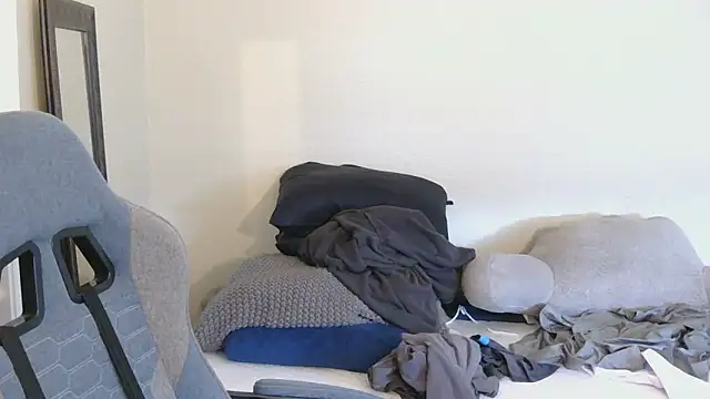 Snapshot of nigeleros chatting on February 2026 07:55:02 PM nigeleros online show from February 2026 07:55:02 PM