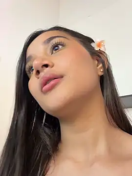 AlessiaVallmont online show from February 2026 07:16:02 PM