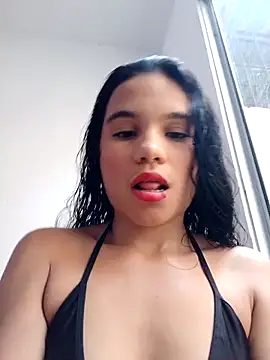 Little-Pussy19 online show from February 2026 07:13:01 PM